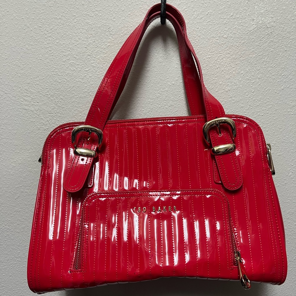 Red patent leather tote  Excellent condition